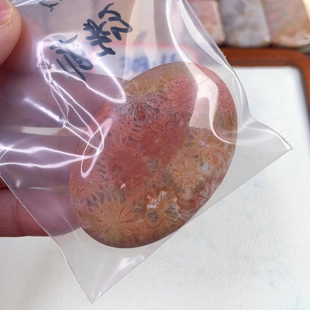 【闪购商品】硅化玉手镯未镶嵌坚**敢
