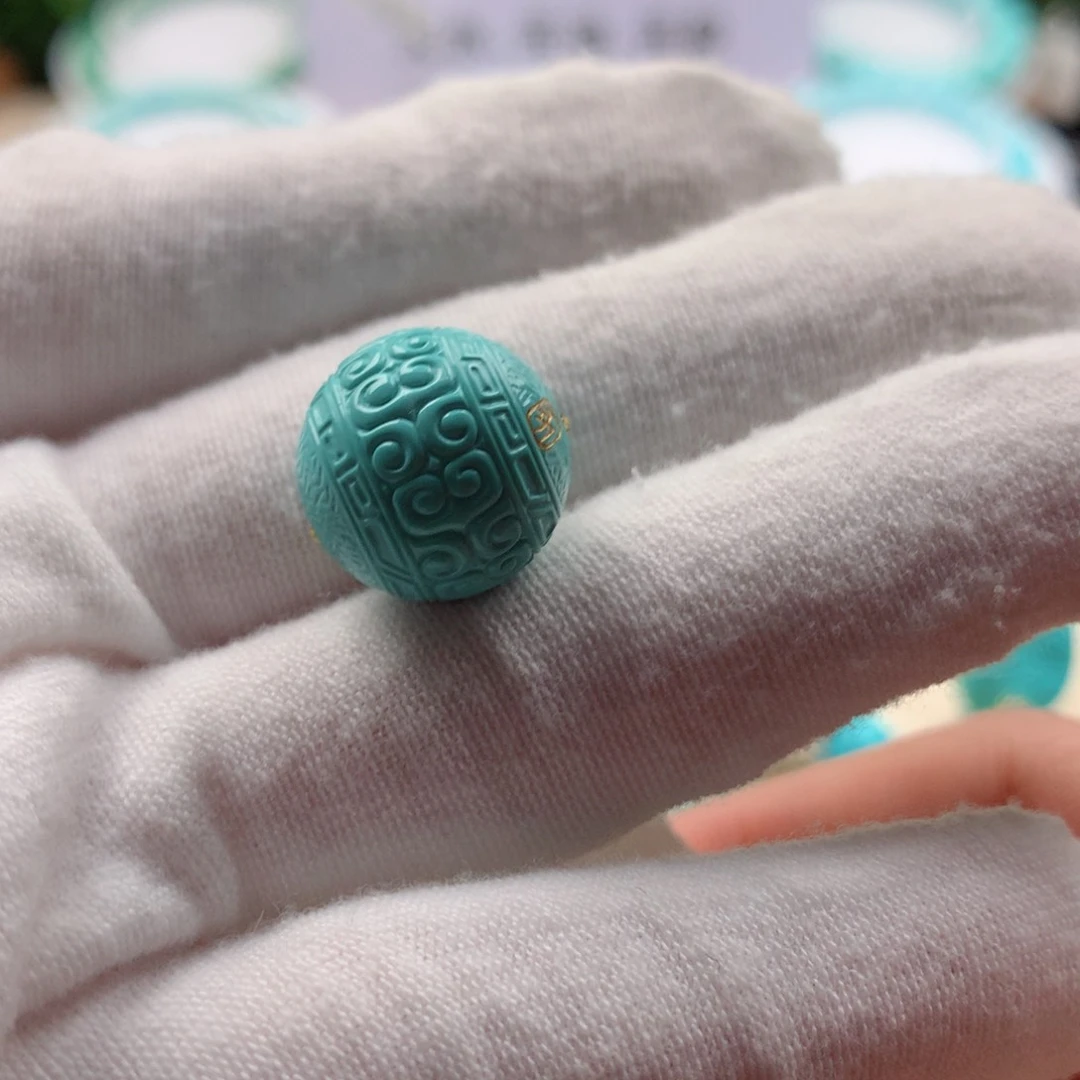 绿松石配饰未镶嵌