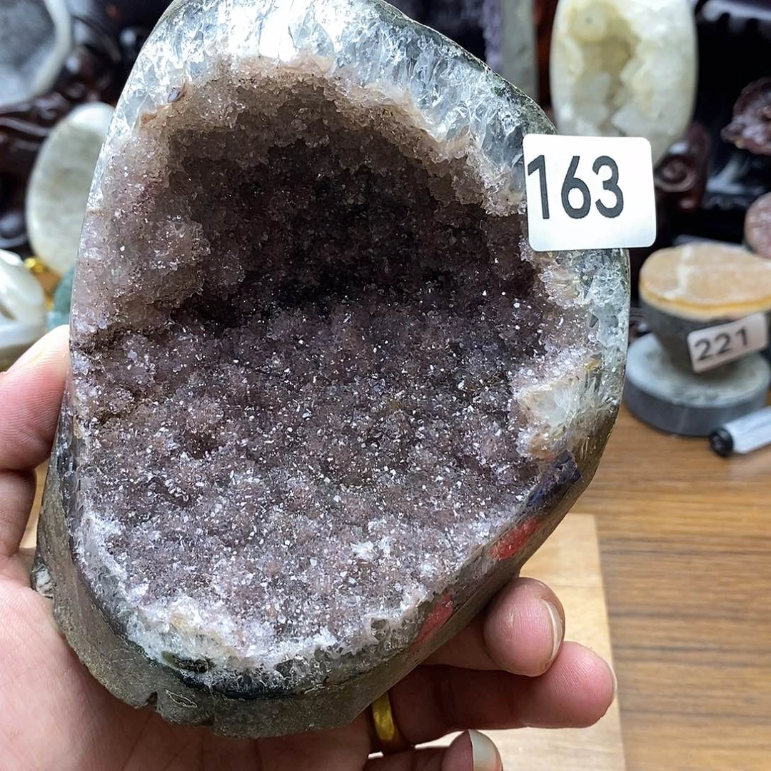 紫晶摆件未镶嵌彩晶