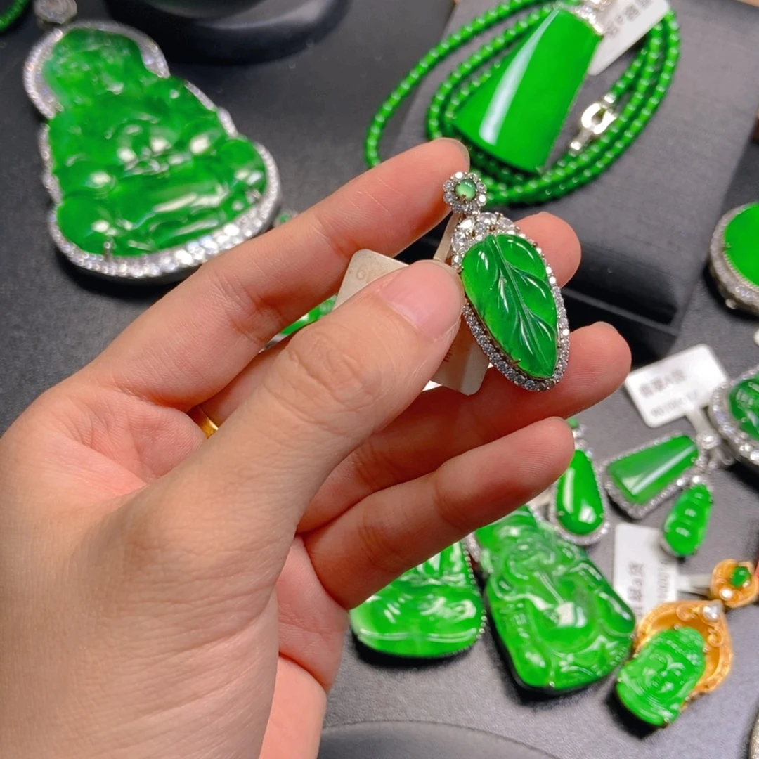 翡翠银S925镶嵌吊坠(不含链)