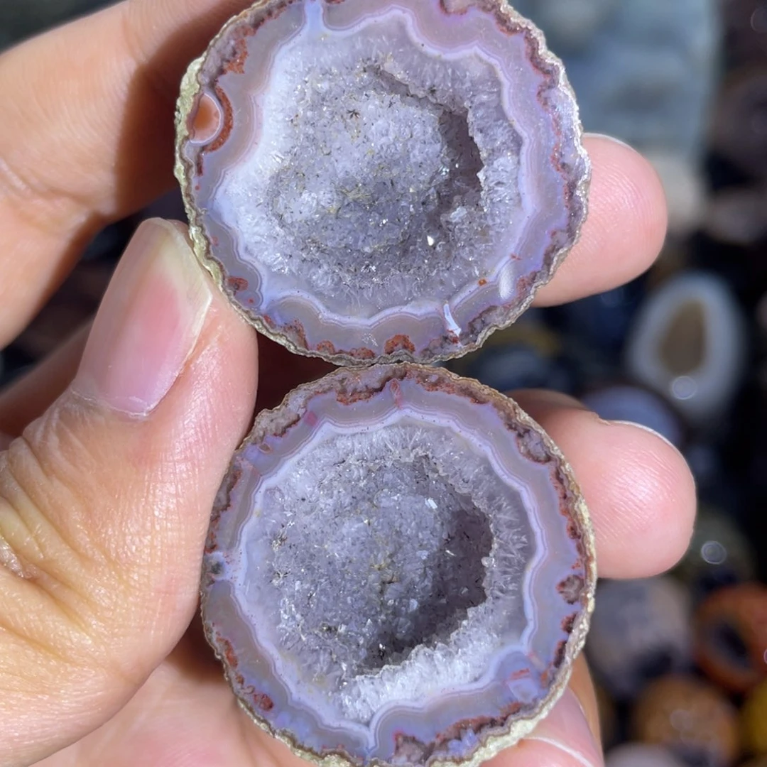 未镶嵌水晶大型摆件（非配饰）