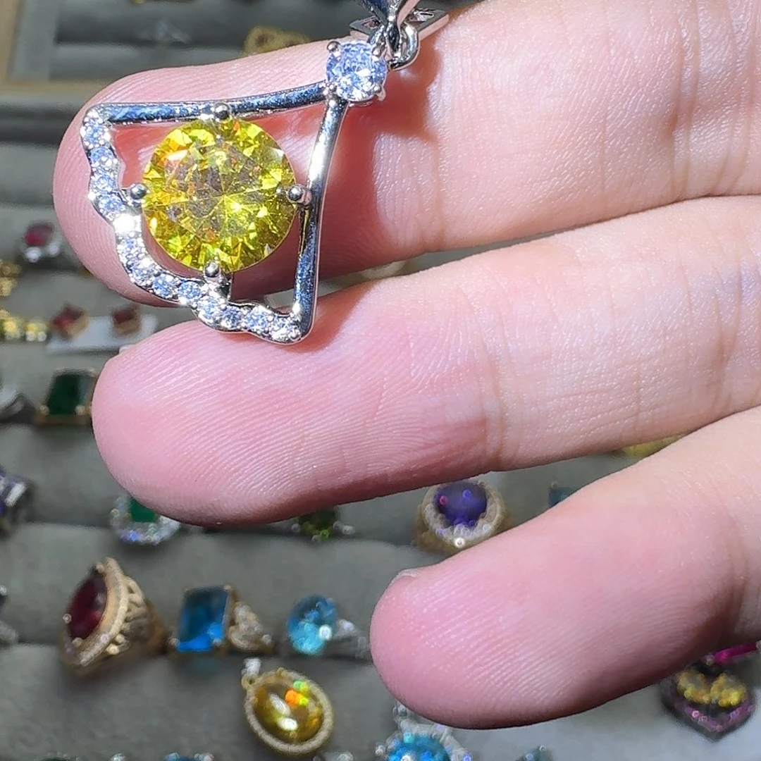 银S925镶嵌水晶戒指