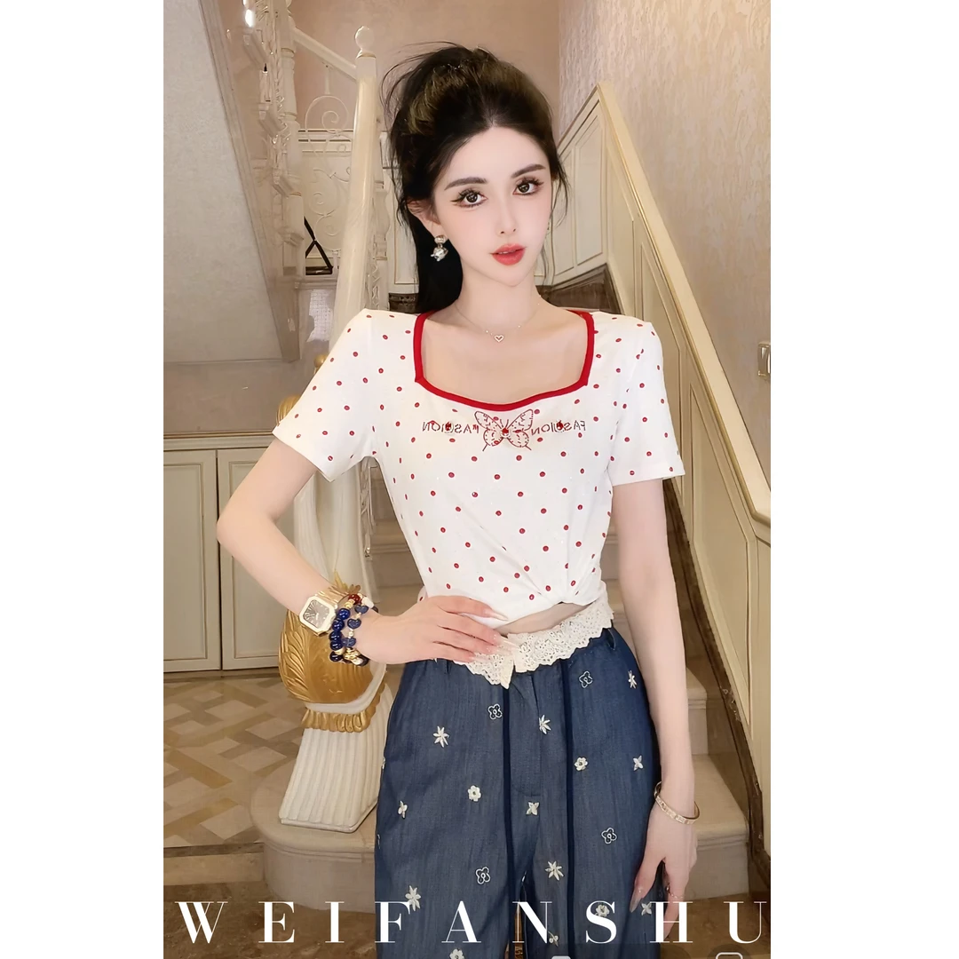 WEIFANSHU/魏凡舒【奶油汽水】夏季新款设计感方领甜美波点短袖上衣