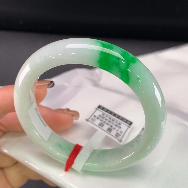 翡翠手镯未镶嵌特**糖正圈54