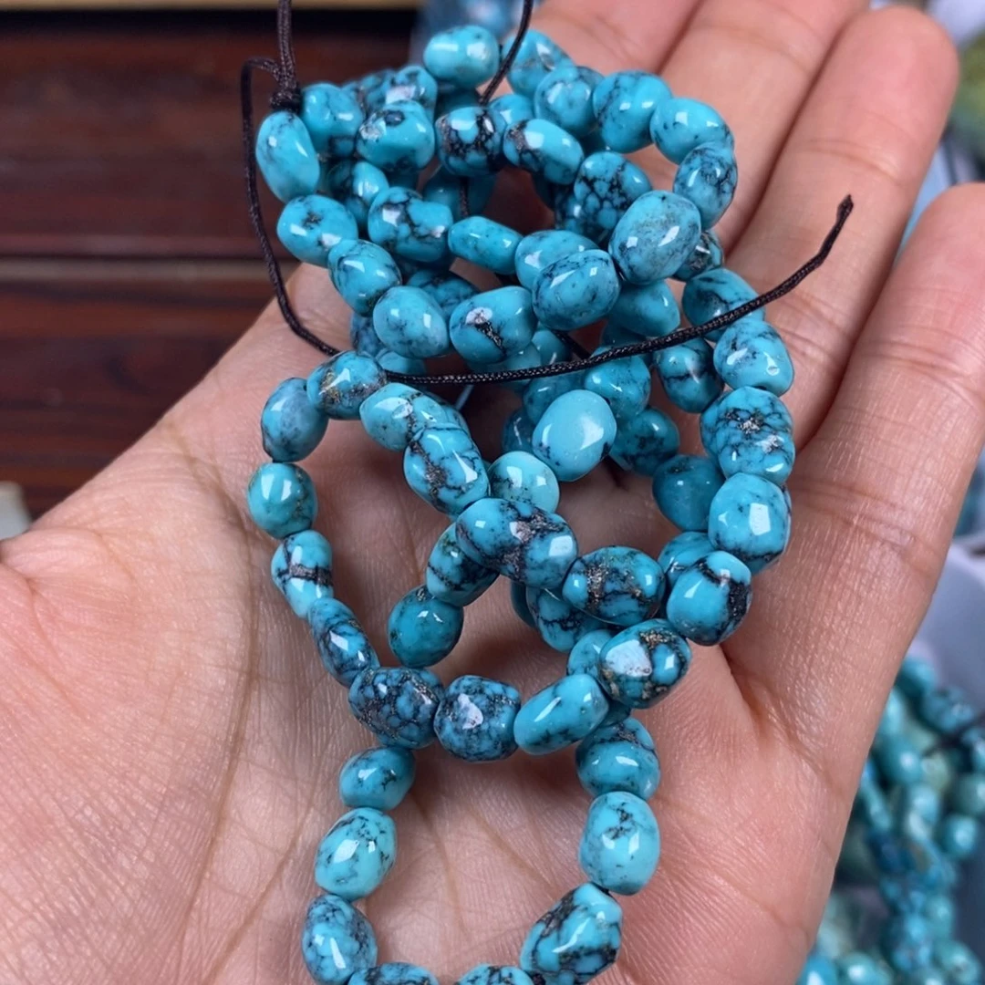 D***o绿松石未镶嵌颈饰