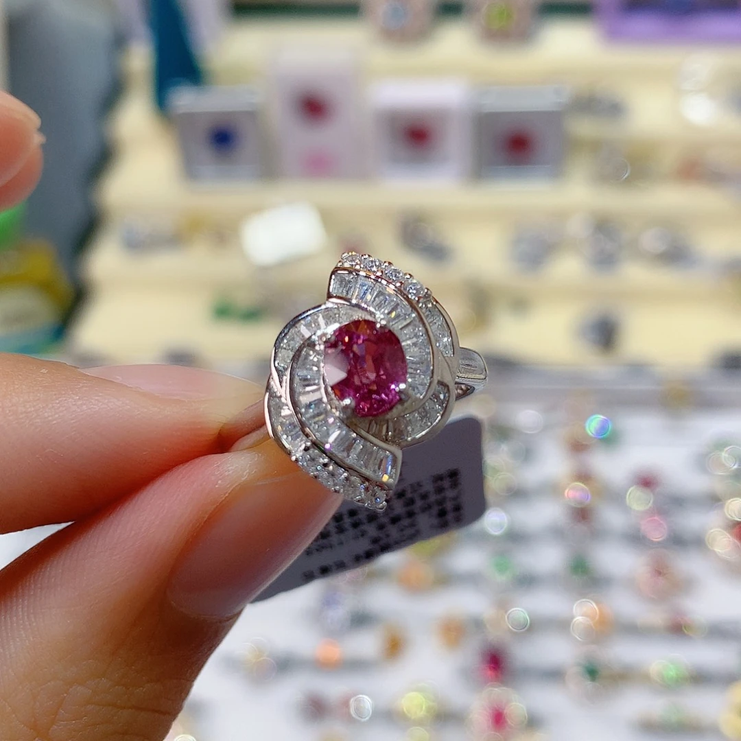 月***之戒指银S925镶嵌石榴石