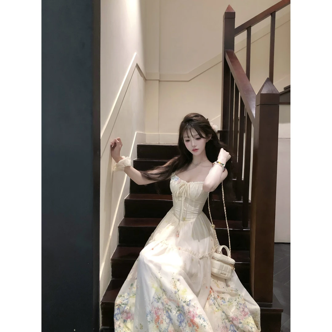 瑞茜·威瑟斯 花间密语 夏季温柔收腰显瘦小众连衣裙R3444W