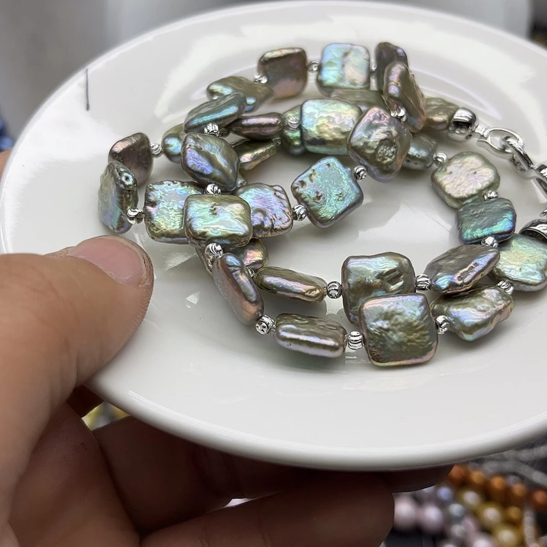 淡水珍珠钛钢颈饰谷*