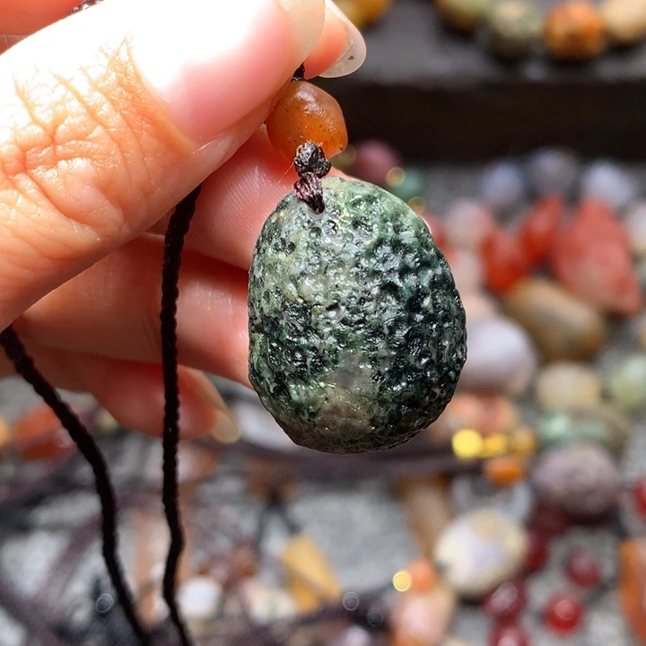 玛瑙/玉髓未镶嵌珠宝半成品