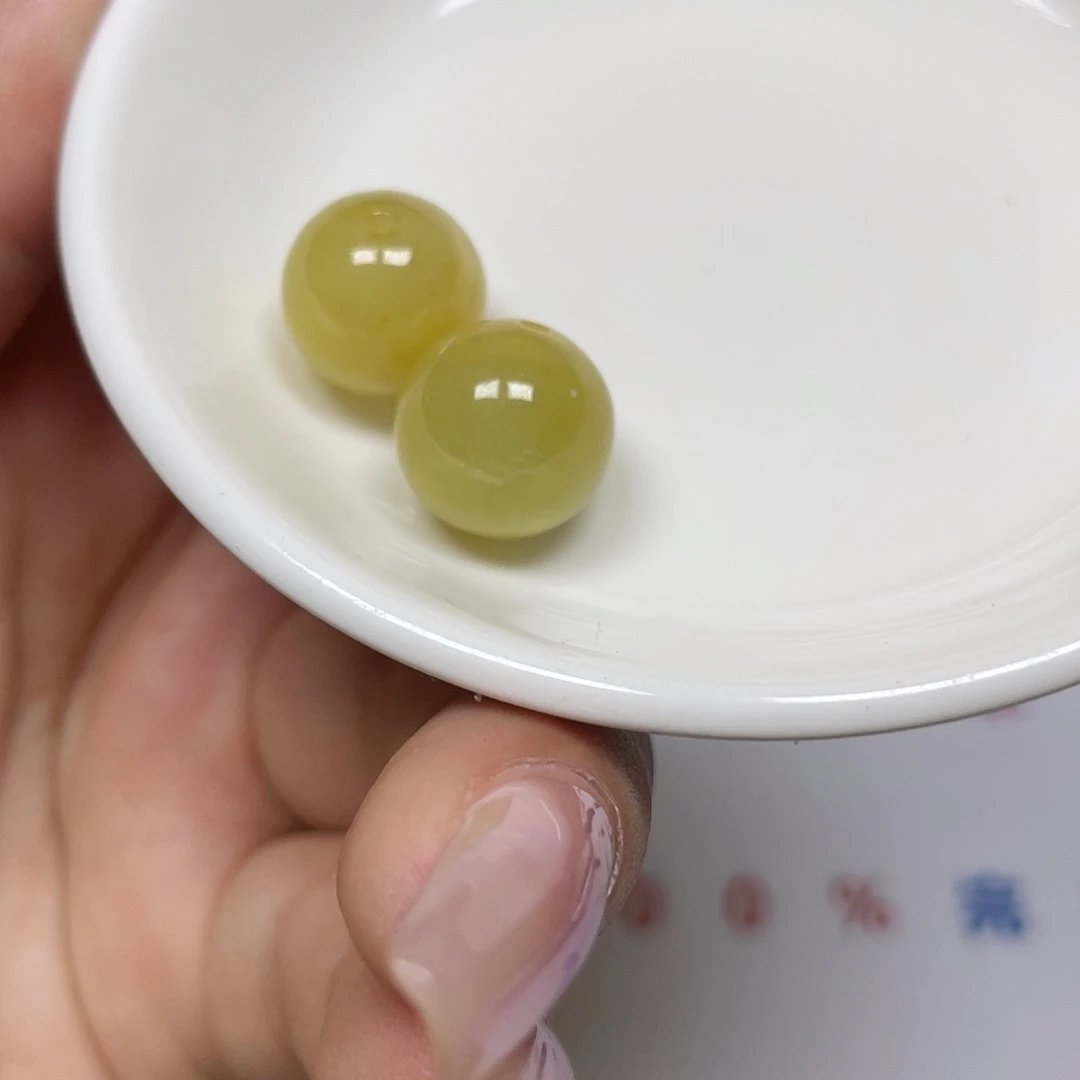 翡翠散珠卡13.3,2颗