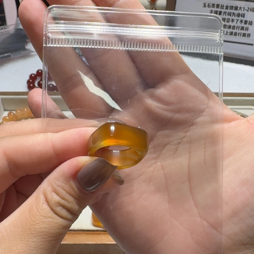 角***—未镶嵌戒指玛瑙/玉髓港14码