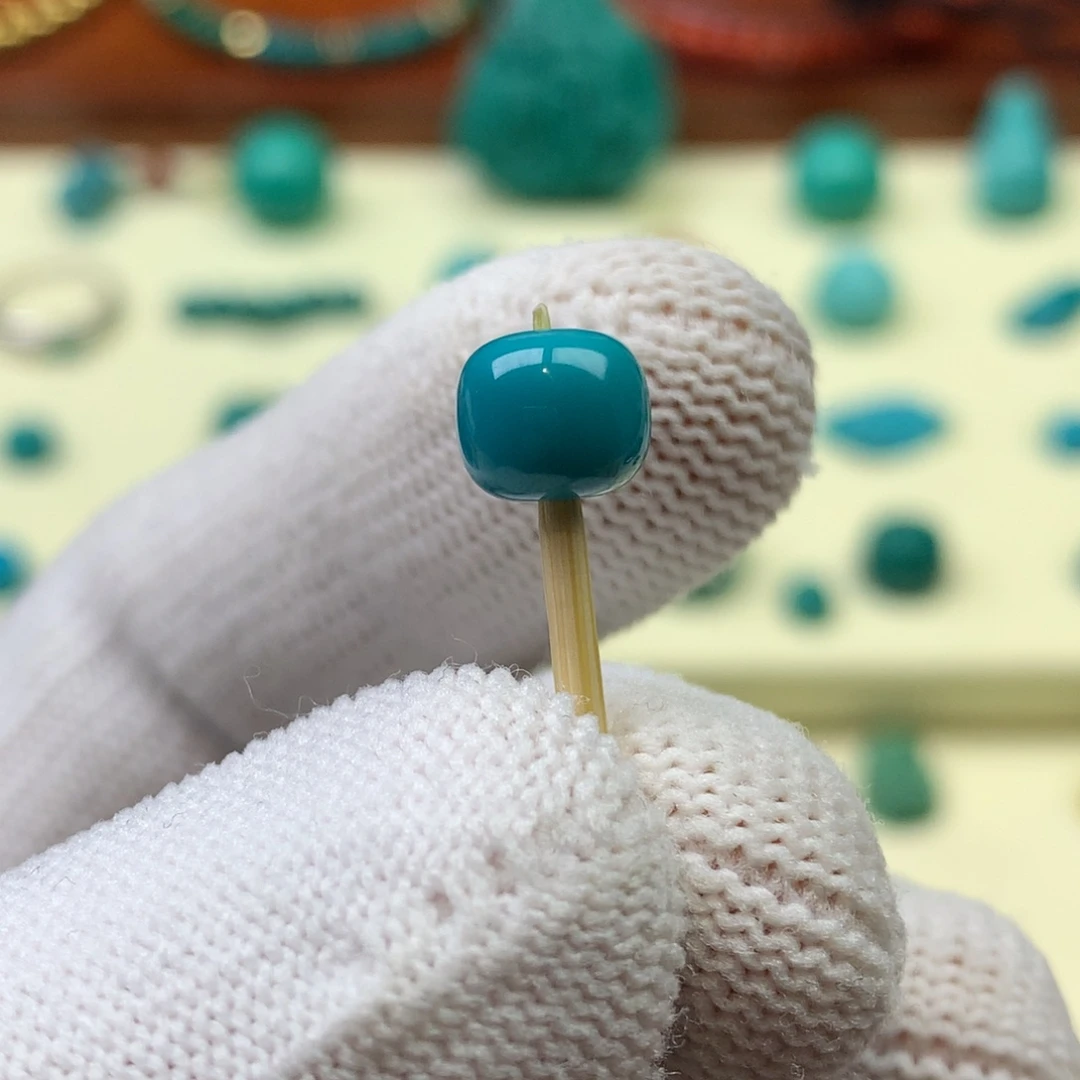 绿松石未镶嵌绿松石