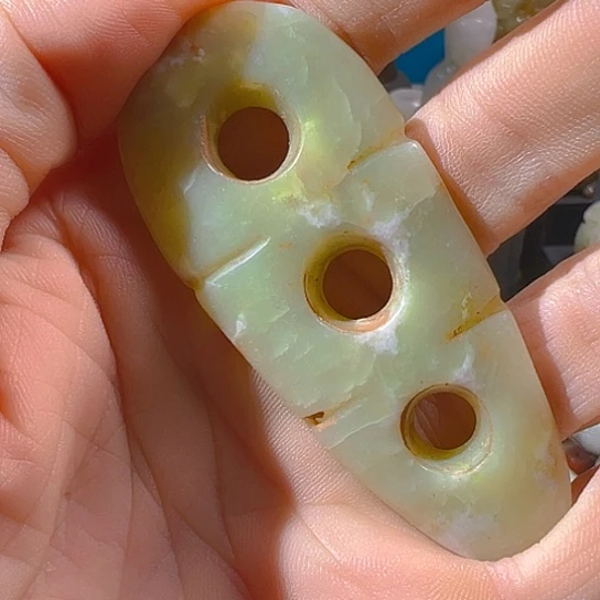 未镶嵌和田玉（糖玉）挂件