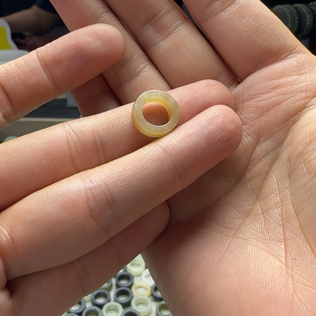 和田玉（糖玉）未镶嵌颈饰福利活动 拍一发一随机发1