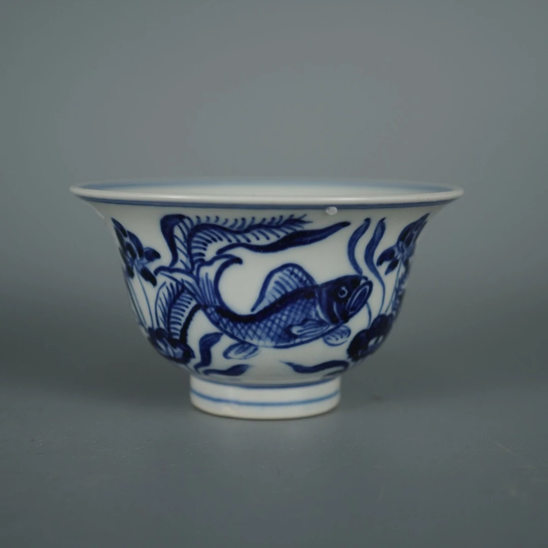 11411明永乐青花莲莲有鱼压手杯【古玩古董明清瓷器】