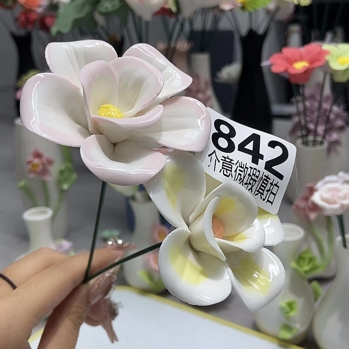 陶瓷纯手工捏花设计