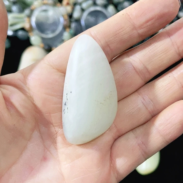 和田玉（糖玉）未镶嵌车挂