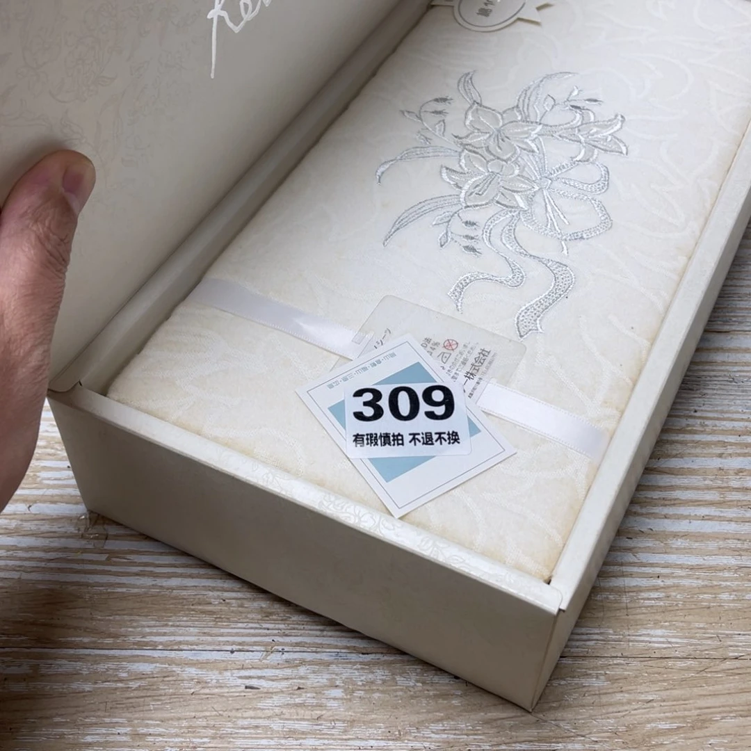 瓷片用****4密密麻麻的一个