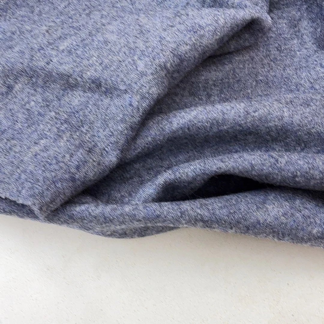 混纺灰蓝色针织羊毛5米