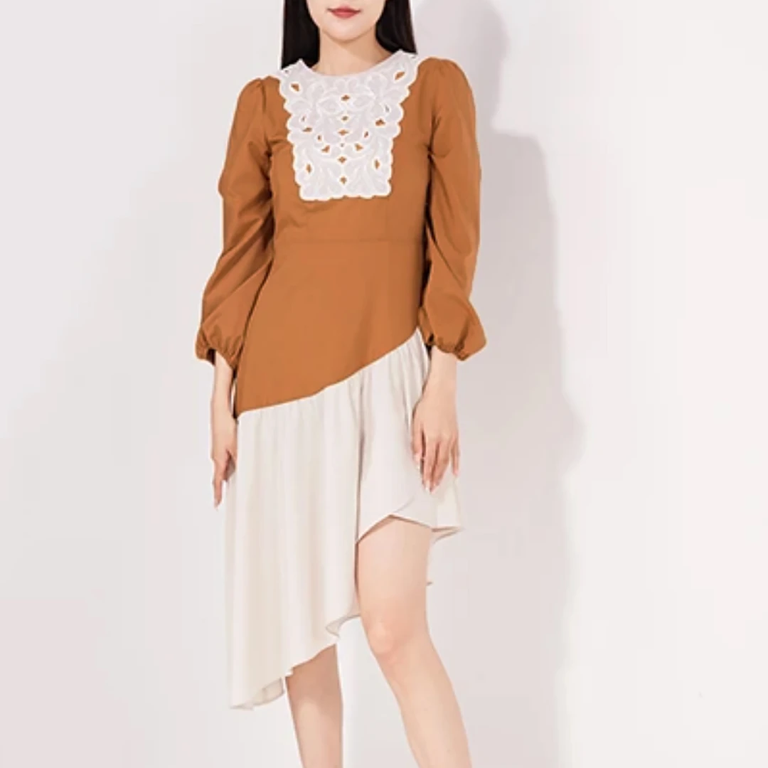 春上新！女士圆领时尚拼接不规则下摆长袖连衣裙F190