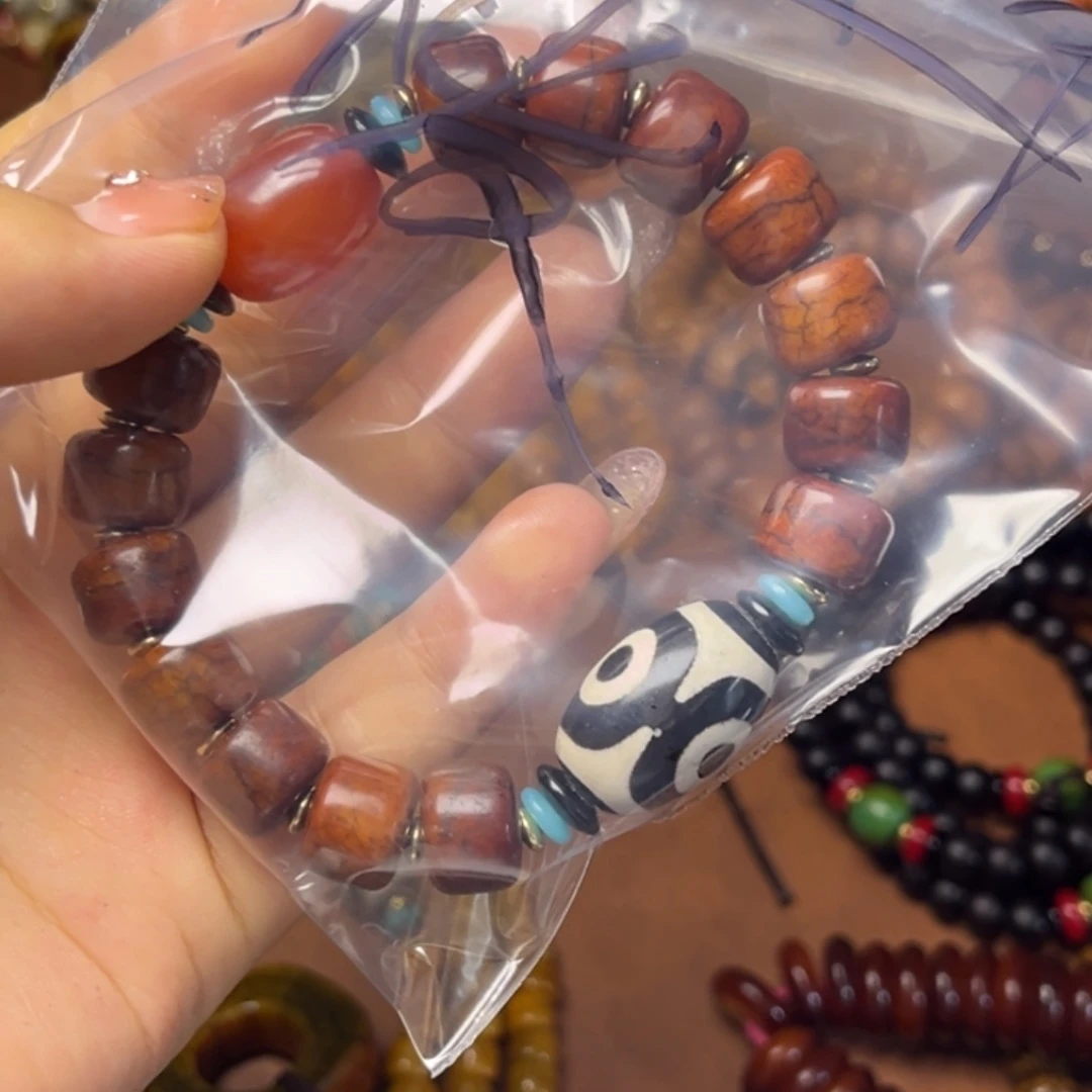 手工制作等多种形式为