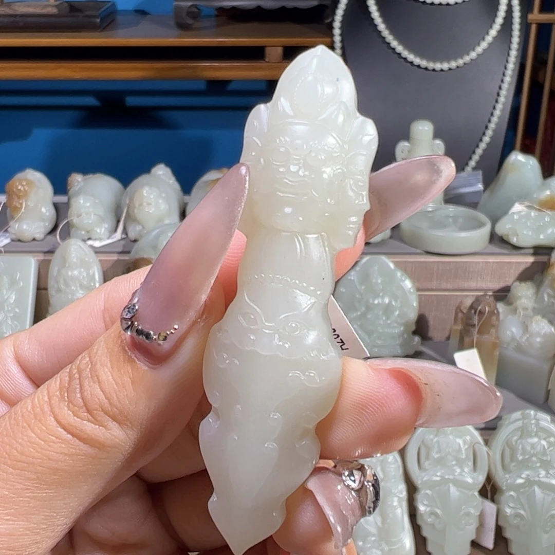 和田玉（糖玉）未镶嵌颈饰