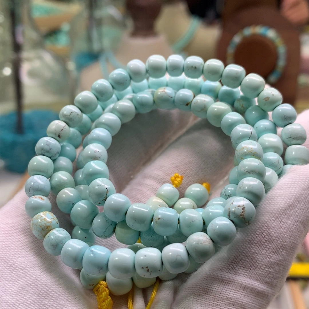 绿松石未镶嵌饰品