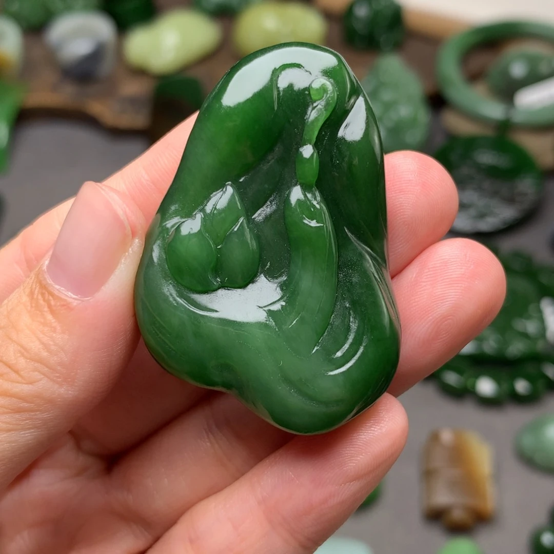 和田玉未镶嵌毛衣链