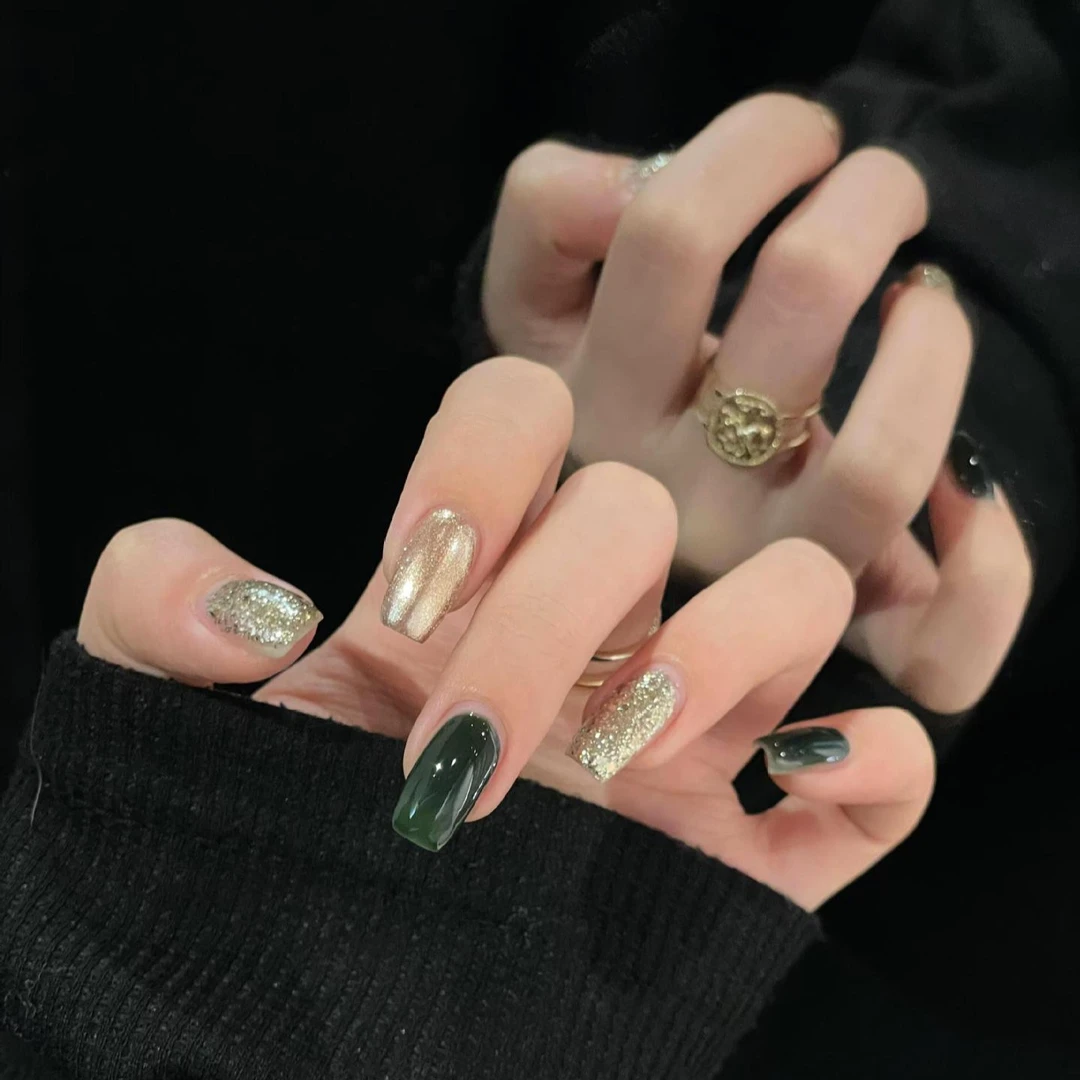 翡翠之绿冰透祖母绿精致高贵感精品显白纯手工穿戴甲