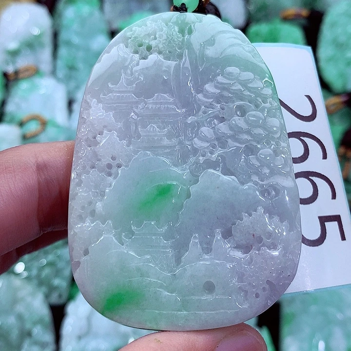 吊坠(不含链)未镶嵌翡翠