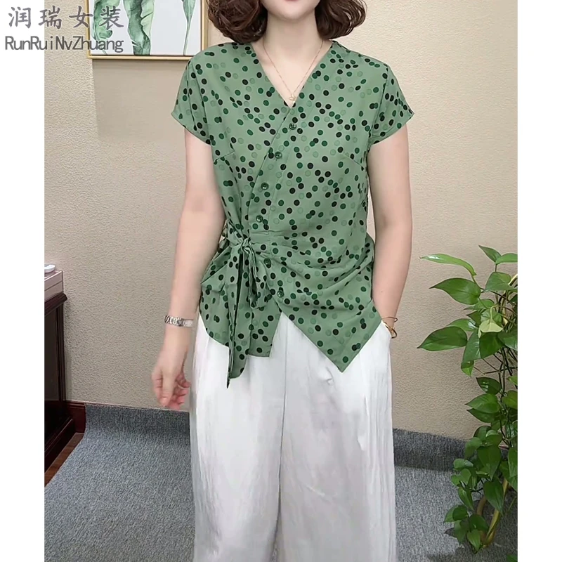 圆领T恤V领绑带街头风中老年女装宽松印花碎花衬衫2025波点衬衣潮