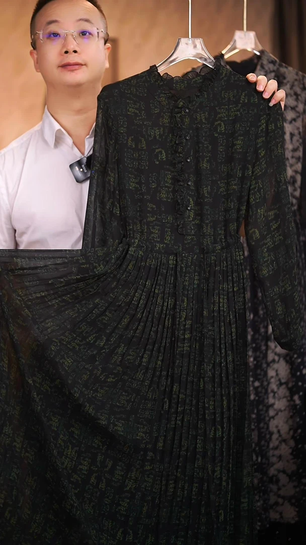 新K301绿色中袖气质高雅连衣裙显瘦时尚女士简约百搭