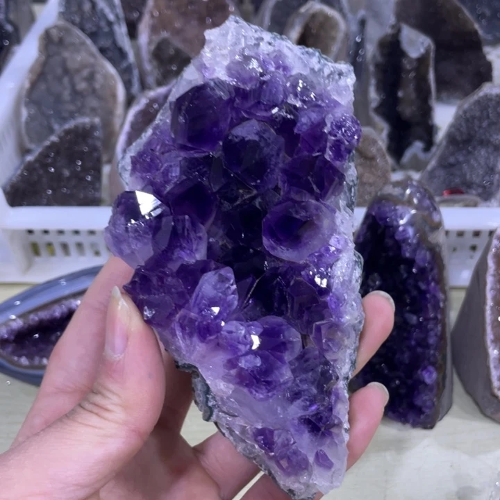 紫晶大牙紫未镶嵌