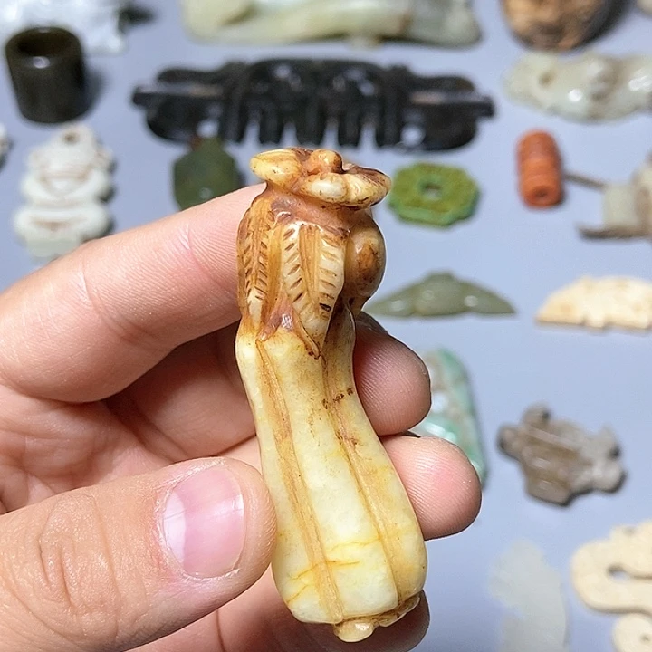 和田玉未镶嵌颈饰67