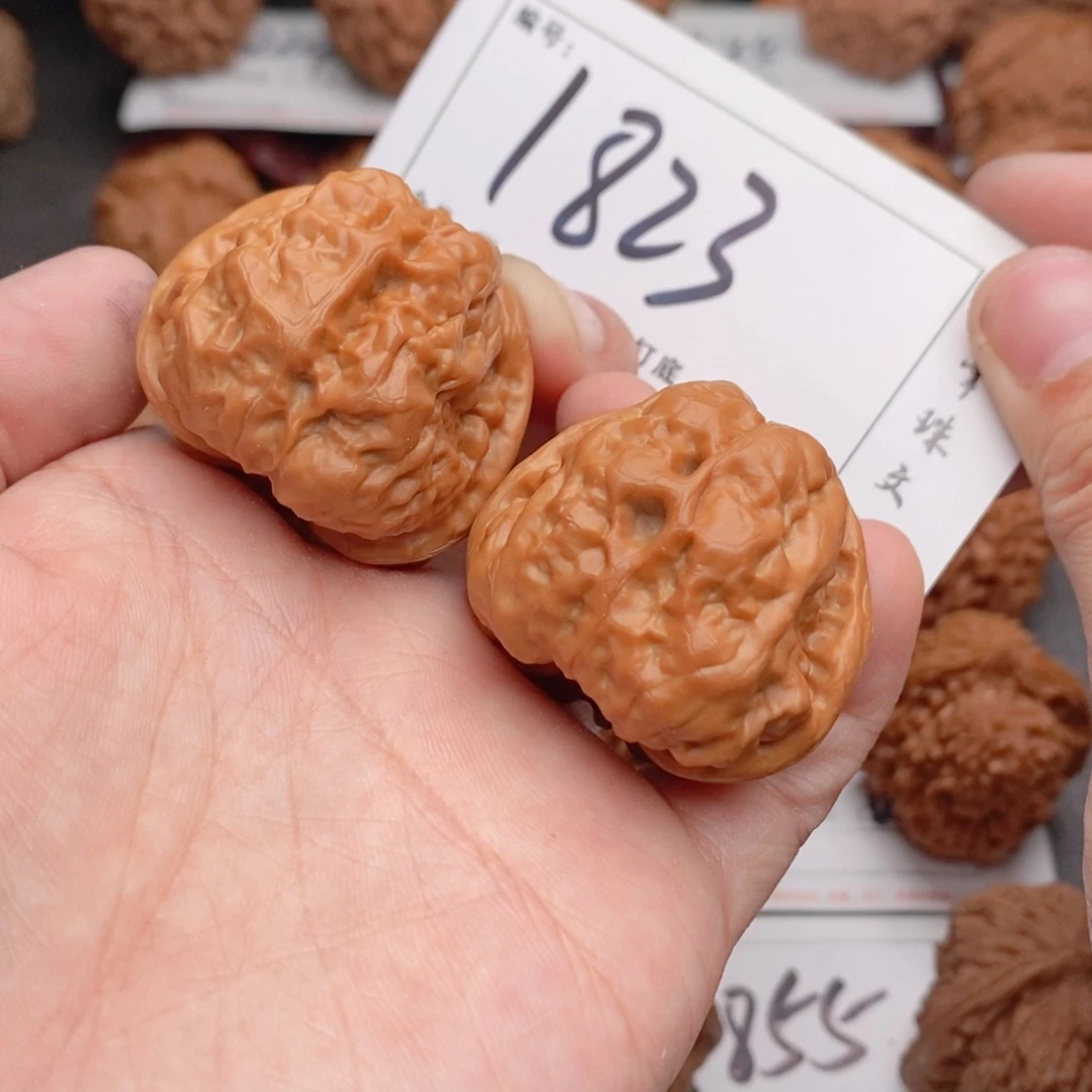 吊坠文玩核桃37，三角蛙1823
