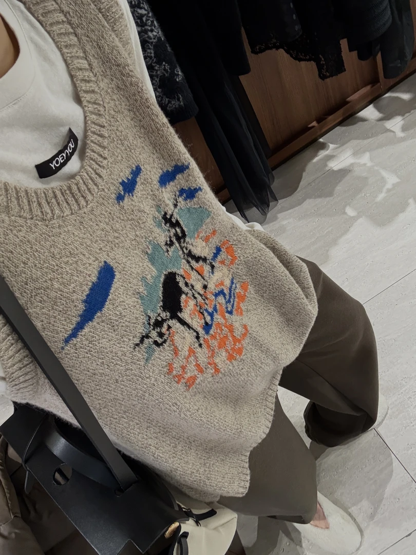 【午后田园】100羊毛嵌花U领针织背心  J25MY980