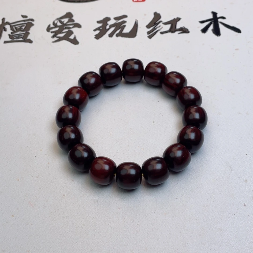 檀香紫檀（小叶紫檀）睡***眼