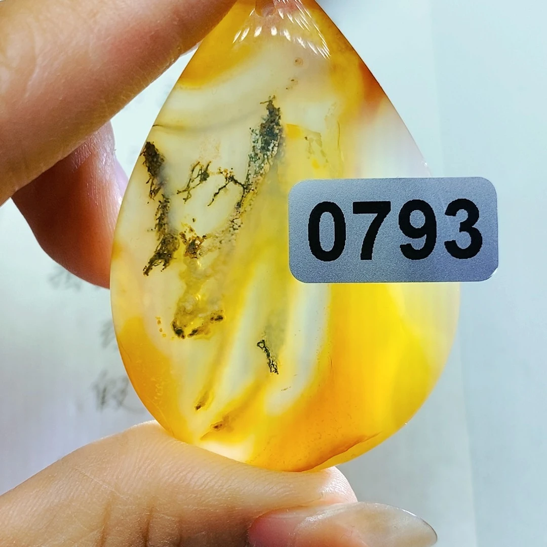 未镶嵌颈饰玛瑙/玉髓商**哥