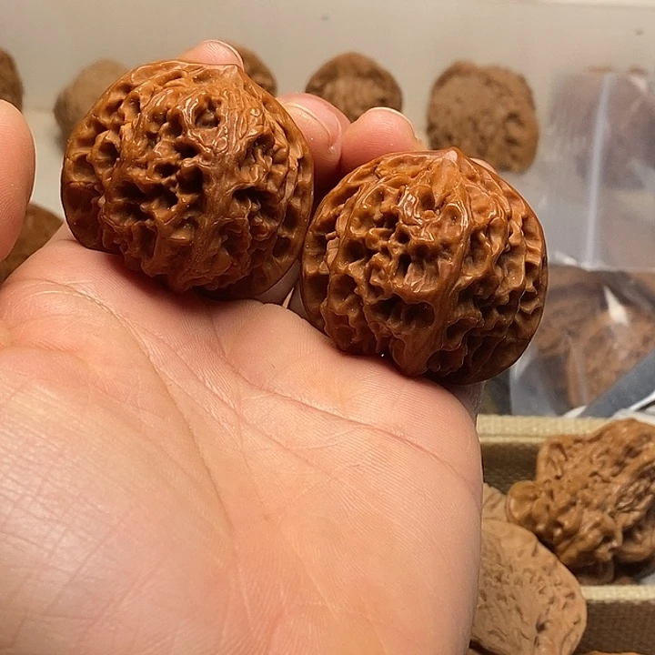 桃核吊坠苹果园狮子头43