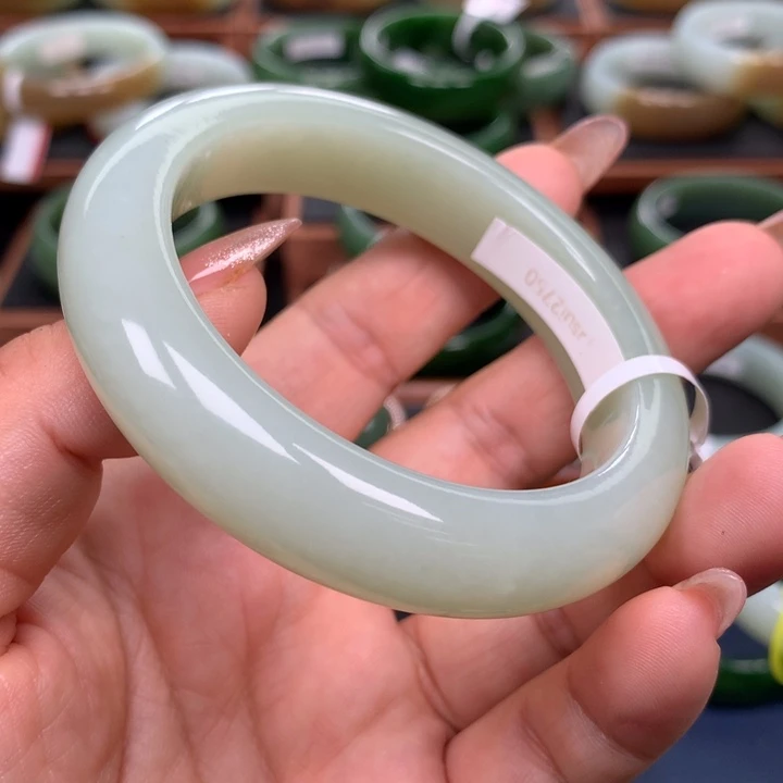 和田玉手镯未镶嵌5657圈口