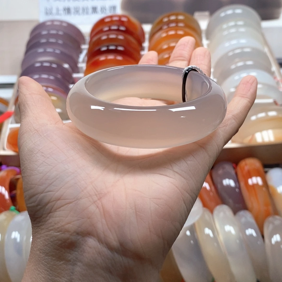 玛瑙/玉髓未镶嵌手镯