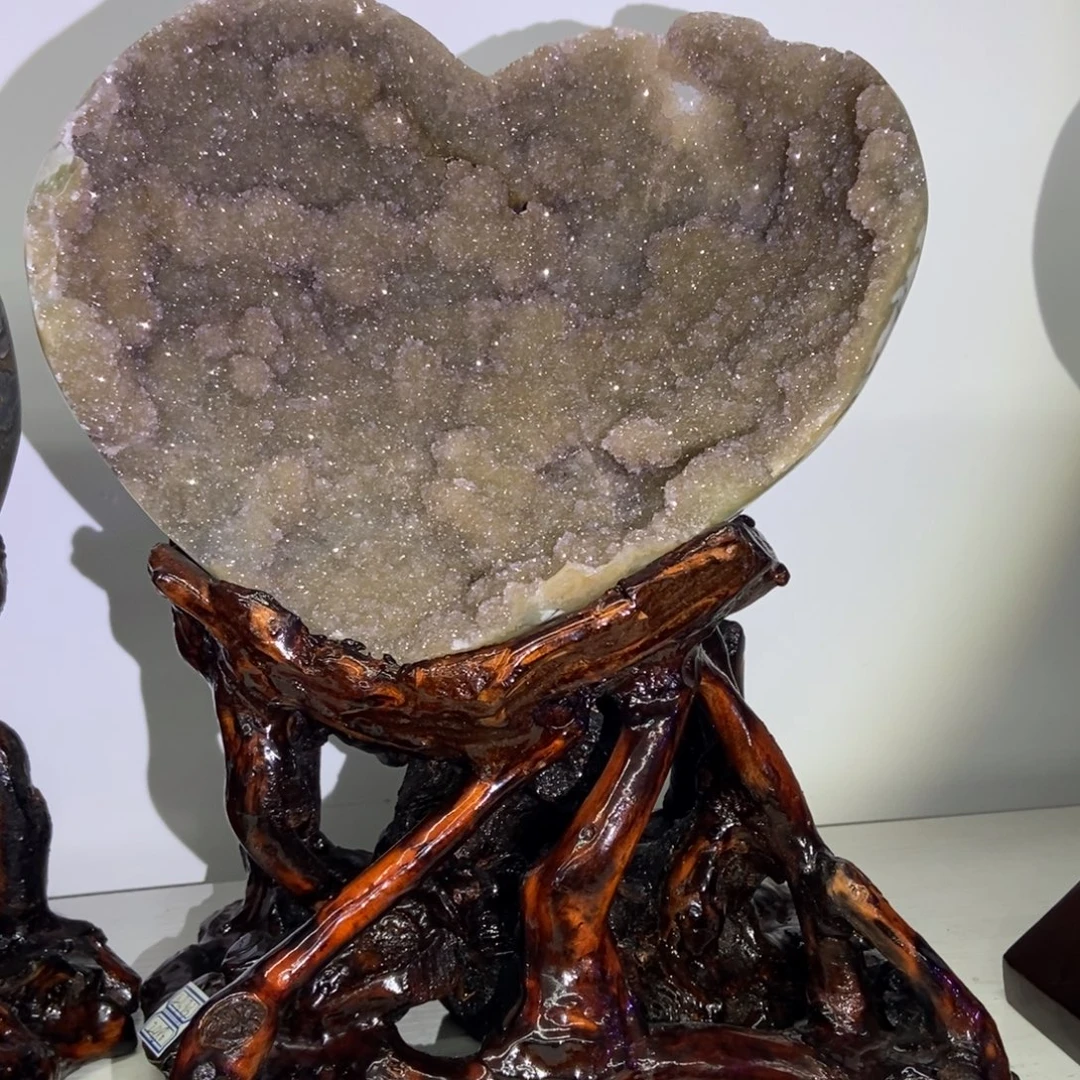 大型摆件（非配饰）紫晶未镶嵌潘