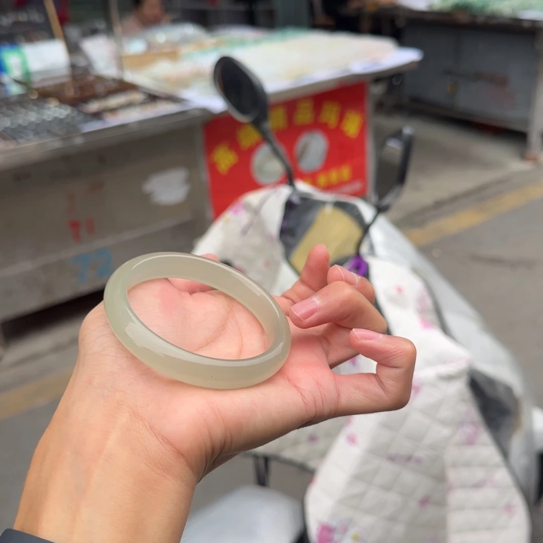 未镶嵌手镯东陵石