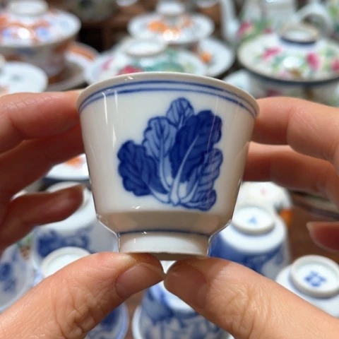 手绘茶杯盖碗壶承陶瓷