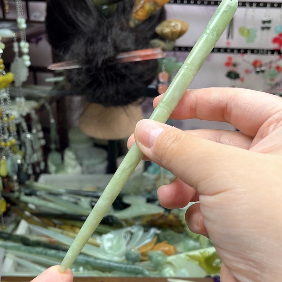 岫玉未镶嵌发饰长度18厘米左右