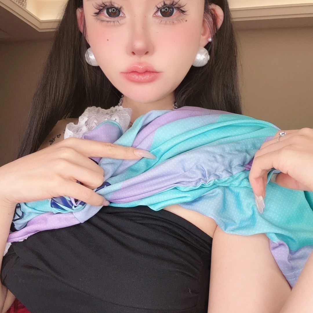 【闪购商品】A****心性感美女