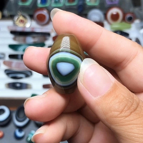 玛瑙/玉髓颈饰未镶嵌啊*