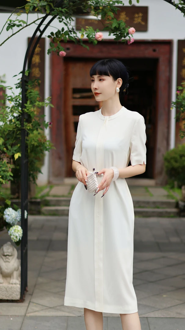 《星云褶》-鹿歌醋酸时尚气质中长款白色连衣裙H5202LA0498