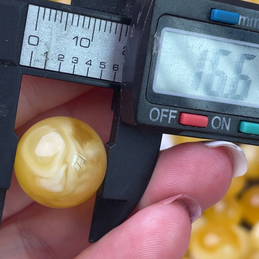 未镶嵌琥珀裸石蜜蜡1399