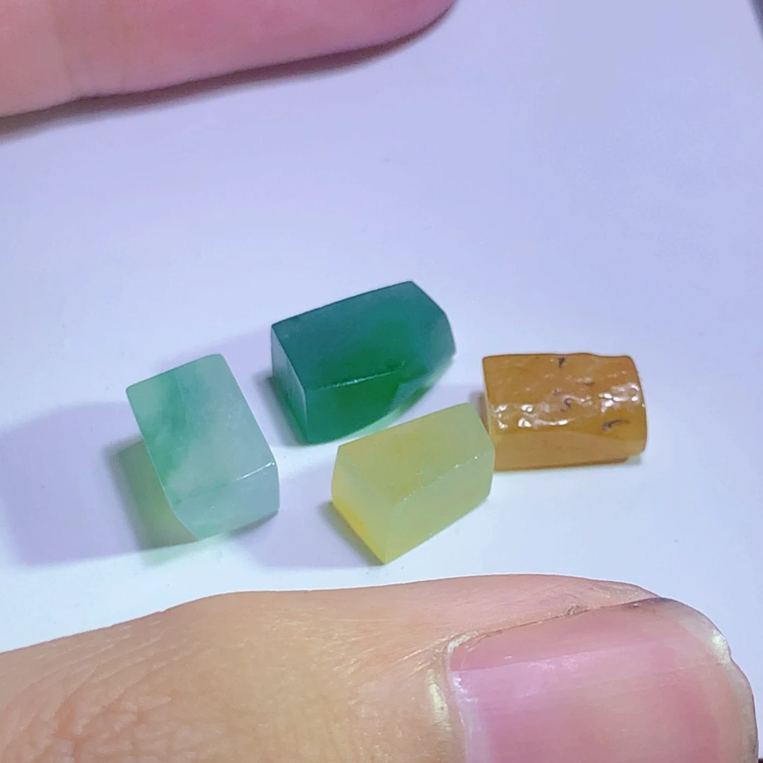 未镶嵌定制翡翠翡翠